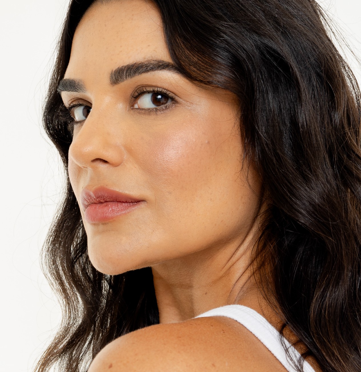 BOOK BY ARI TELES 2025